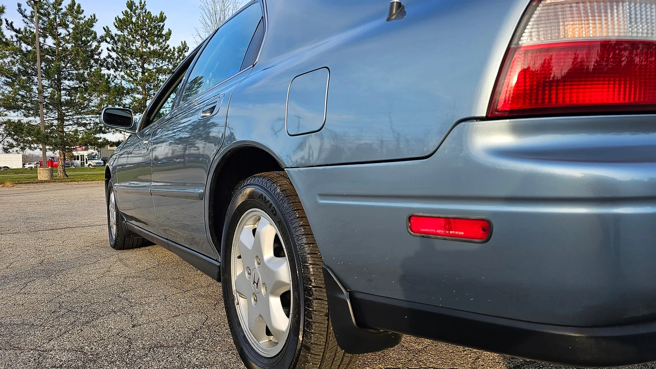 1995 Honda Accord 5th Gen - Image 31 of 31