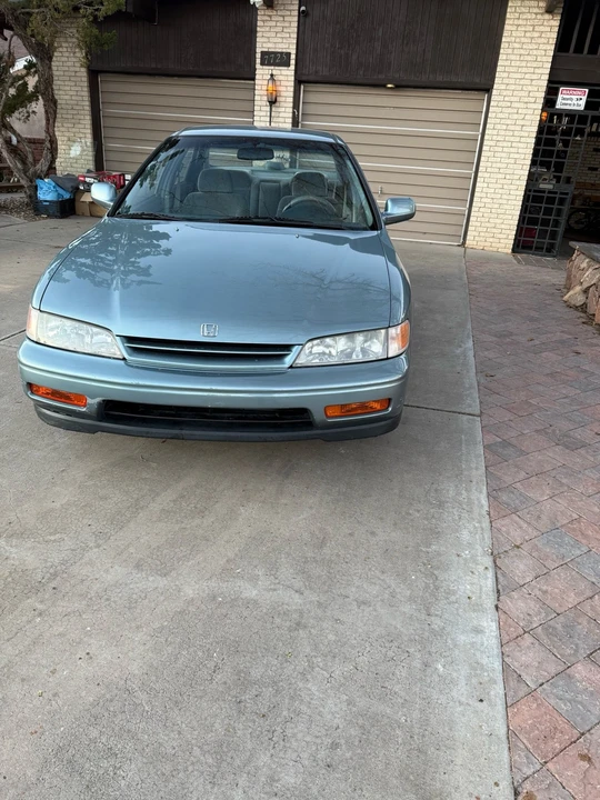 1995 Honda Accord 5th Gen - Image 2 of 21