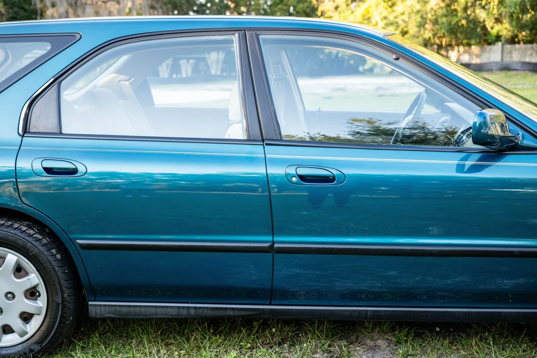 1995 Honda Accord 5th Gen - Image 20 of 31