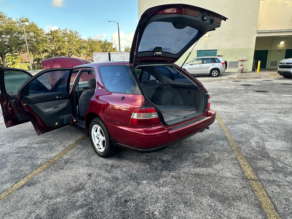 1995 Honda Accord 5th Gen - Image 19 of 31