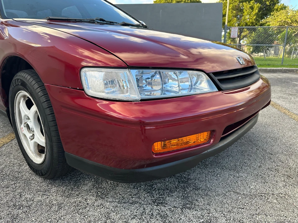 1995 Honda Accord 5th Gen - Image 25 of 31