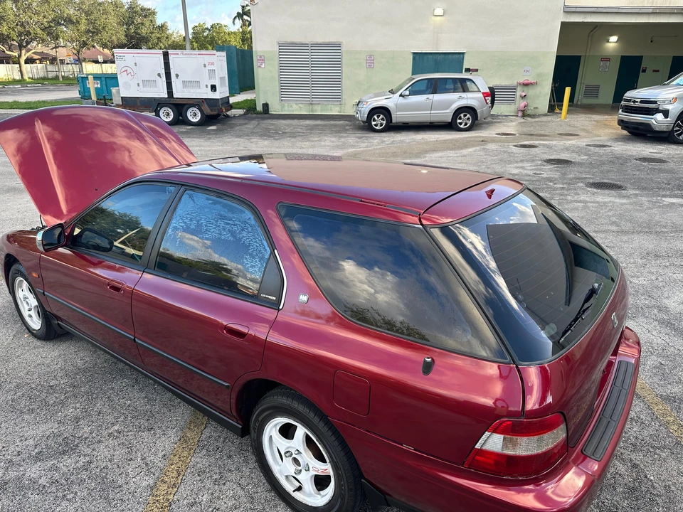 1995 Honda Accord 5th Gen - Image 11 of 31