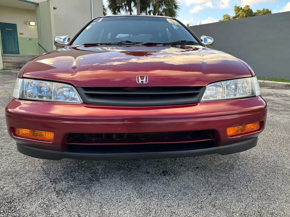 1995 Honda Accord 5th Gen - Image 6 of 31