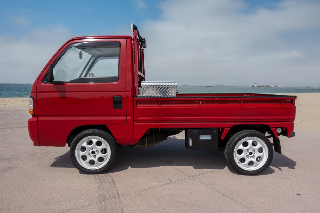 1995 Honda Acty 2nd Gen - Image 2 of 31