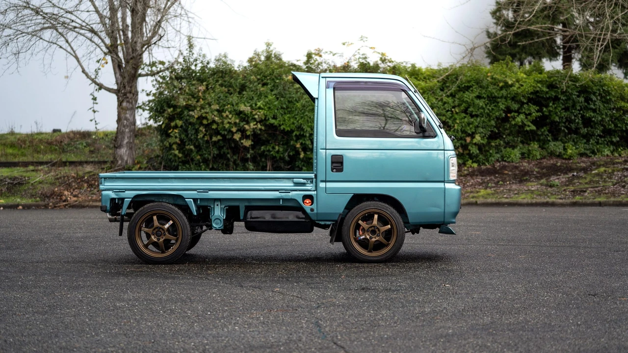 1995 Honda Acty 2nd Gen - Image 7 of 31