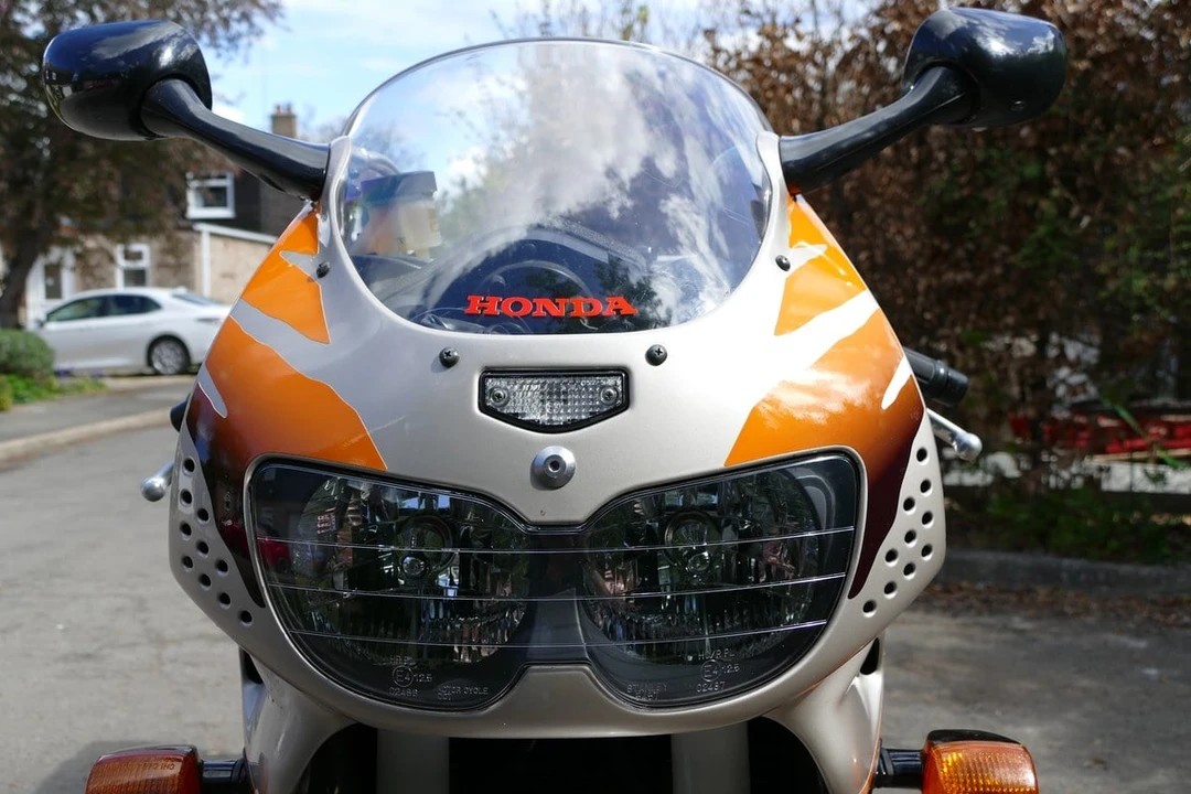1995 Honda CBR - Image 16 of 30