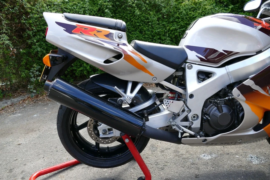 1995 Honda CBR - Image 17 of 30