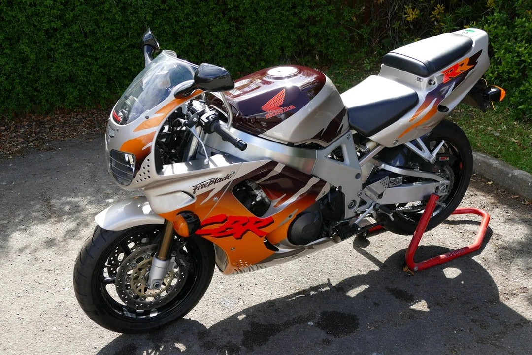 1995 Honda CBR - Image 3 of 30