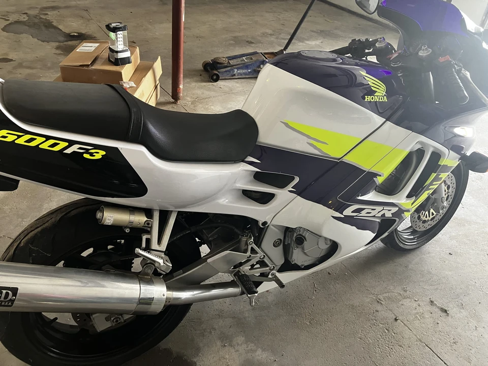 1995 Honda CBR - Image 10 of 31