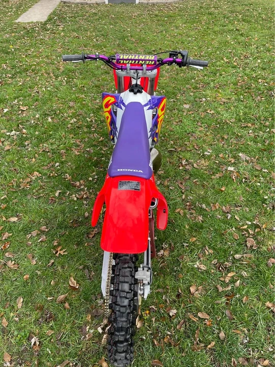 1995 Honda CR - Image 3 of 12