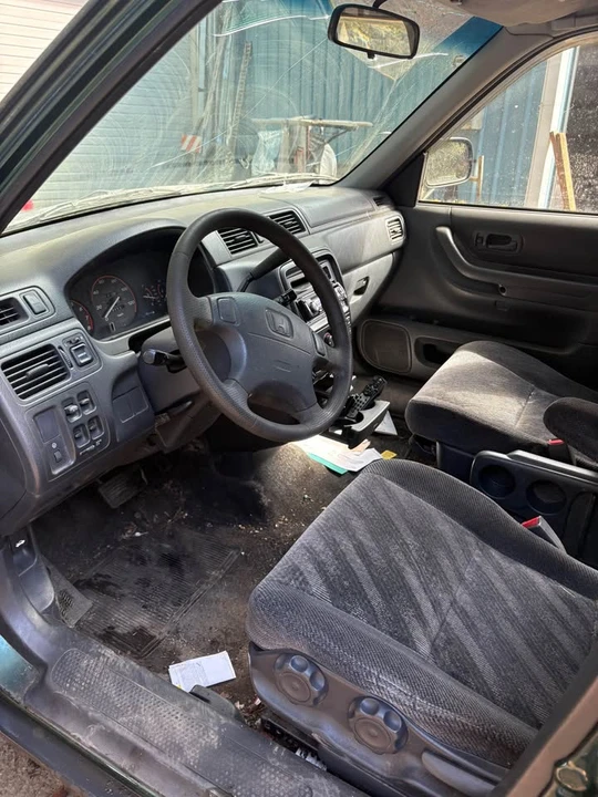 1995 Honda CR-V - Image 9 of 12