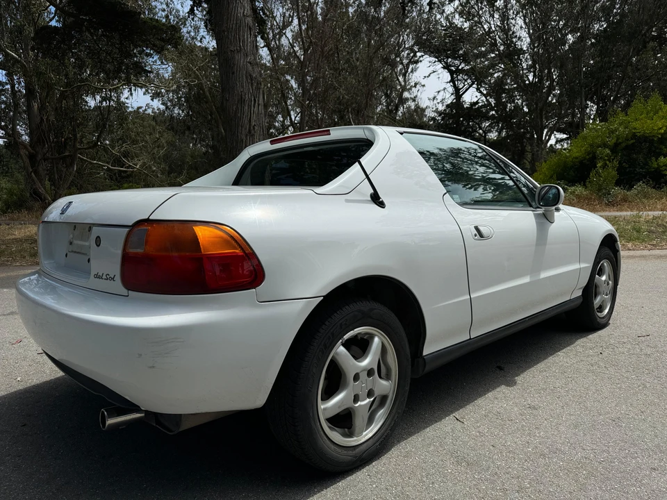 1995 Honda Del Sol - Image 15 of 31