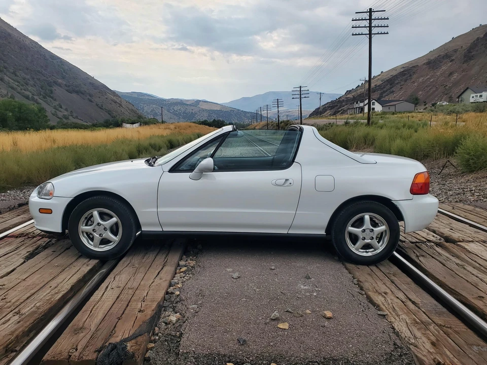 1995 Honda Del Sol - Image 10 of 31