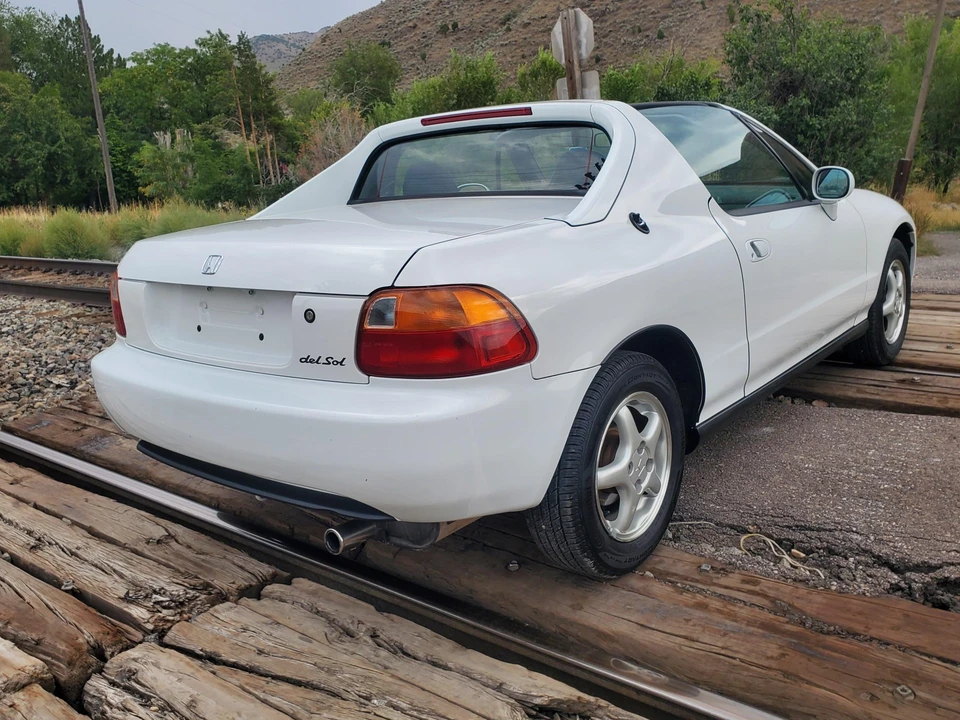 1995 Honda Del Sol - Image 12 of 31