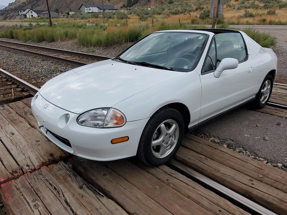 1995 Honda Del Sol - Image 8 of 31