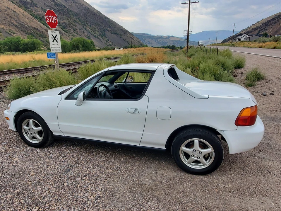 1995 Honda Del Sol - Image 20 of 31