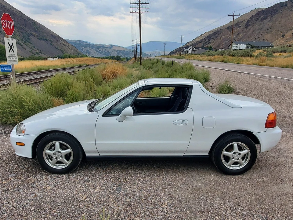 1995 Honda Del Sol - Image 19 of 31