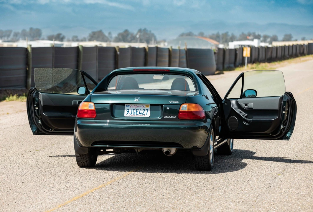 1995 Honda Del Sol - Image 29 of 31