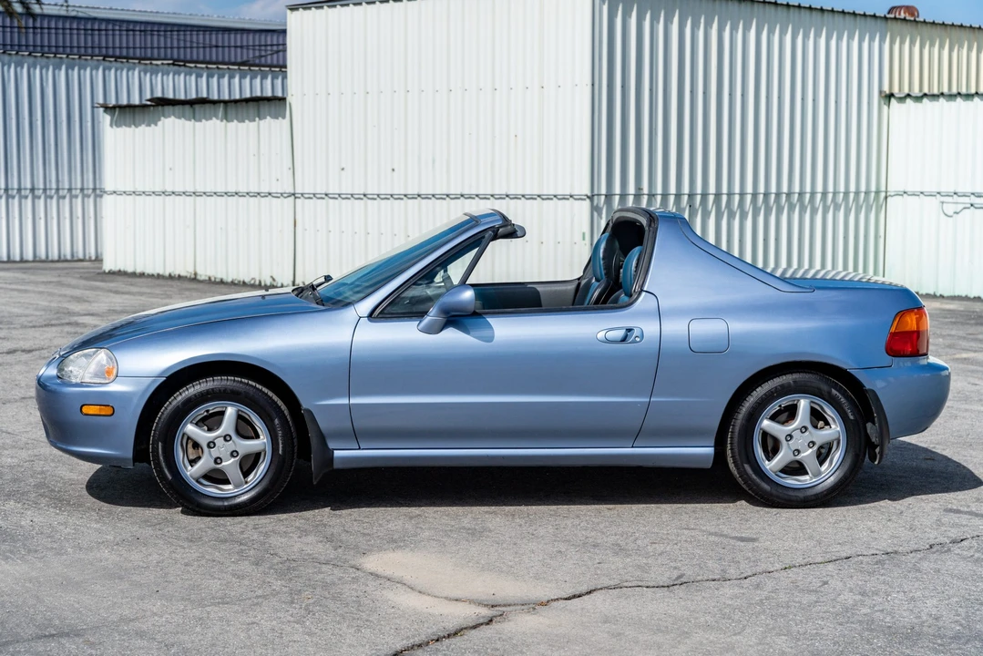 1995 Honda Del Sol - Image 3 of 31