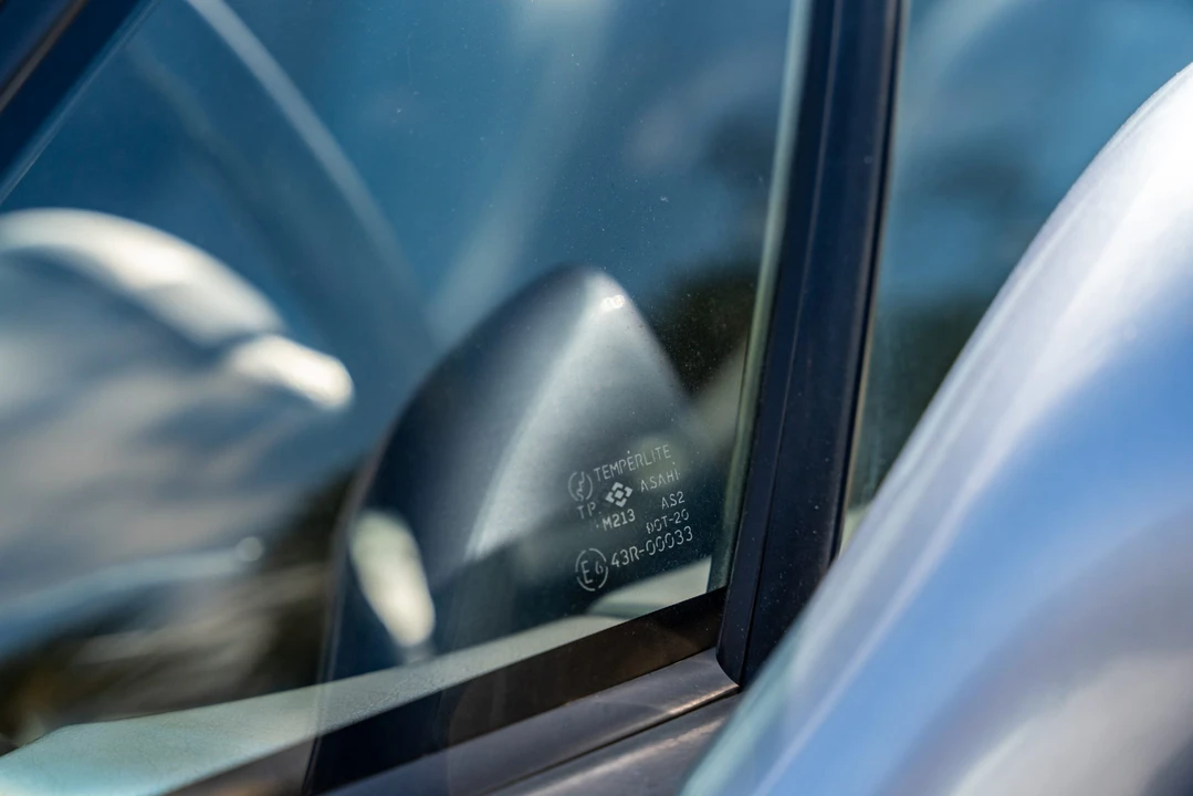 1995 Honda Del Sol - Image 27 of 31