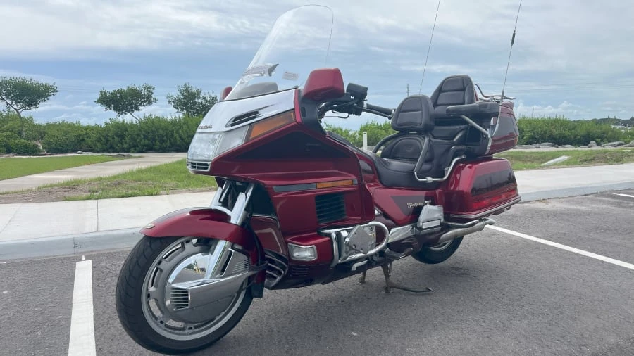 1995 Honda Gold Wing - Image 2 of 4
