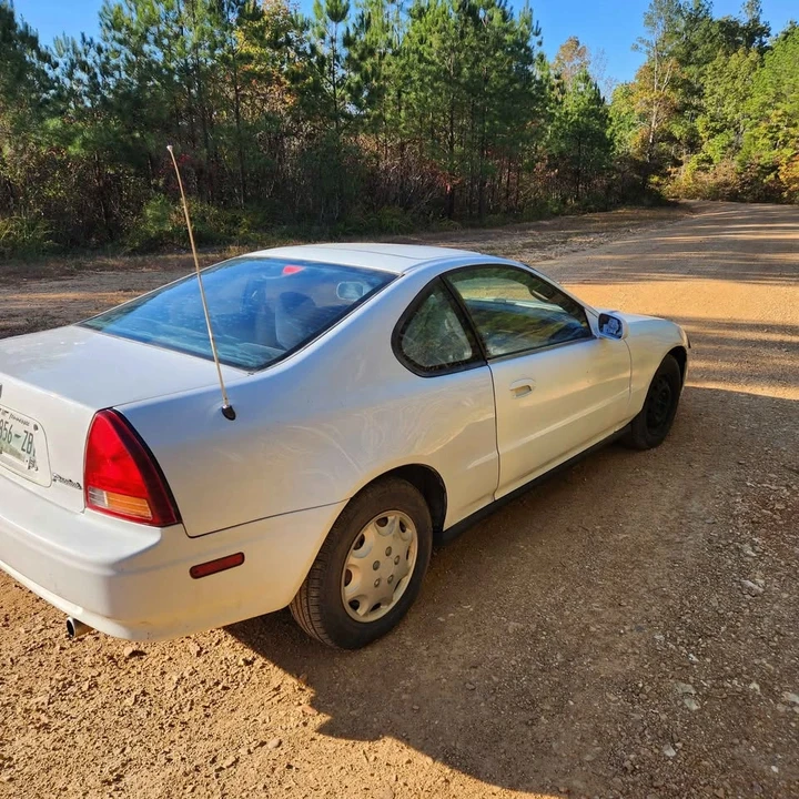 1995 Honda Prelude 4th Gen - Image 4 of 9