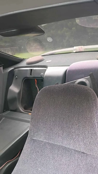 1995 Honda Prelude 4th Gen - Image 3 of 8