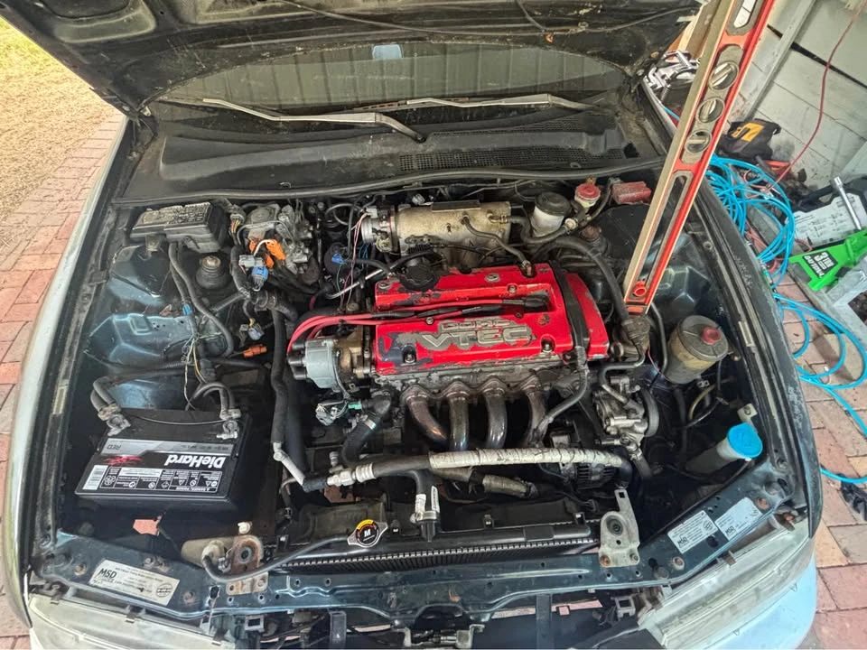 1995 Honda Prelude 4th Gen - Image 10 of 14