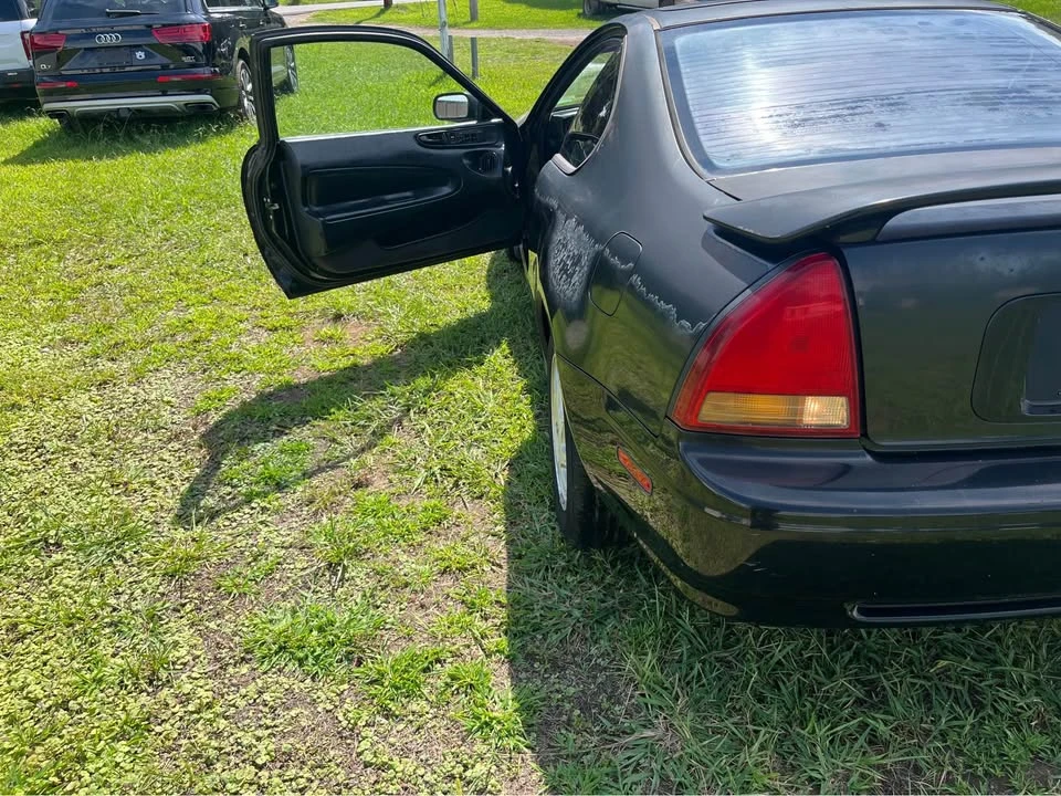 1995 Honda Prelude 4th Gen - Image 3 of 11