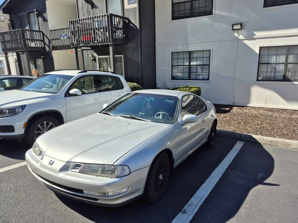 1995 Honda Prelude 4th Gen - Image 4 of 7