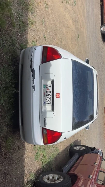1995 Honda Prelude 4th Gen - Image 4 of 8