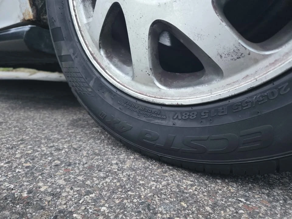 1995 Honda Prelude 4th Gen - Image 14 of 15