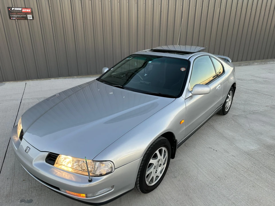 1995 Honda Prelude 4th Gen - Image 11 of 31