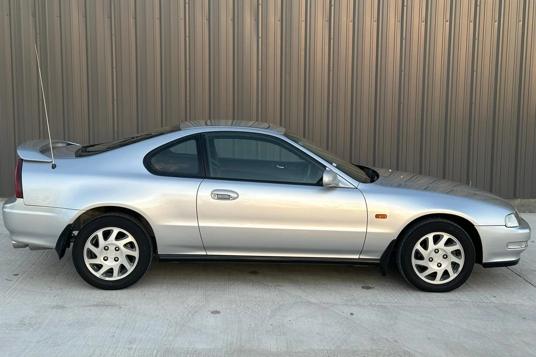 1995 Honda Prelude 4th Gen - Image 3 of 31