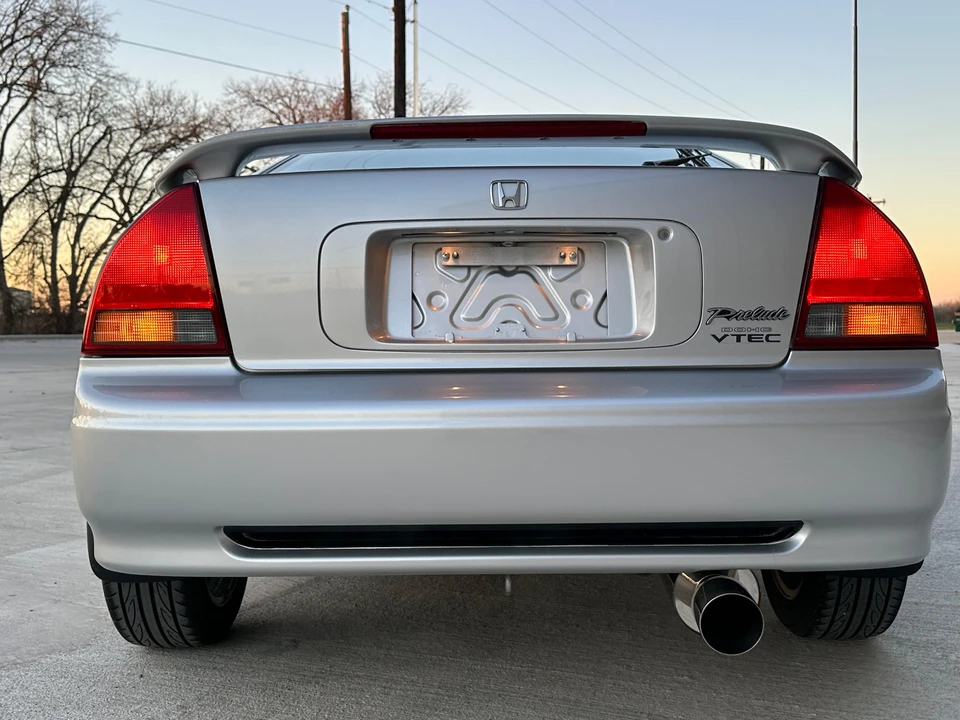 1995 Honda Prelude 4th Gen - Image 19 of 31