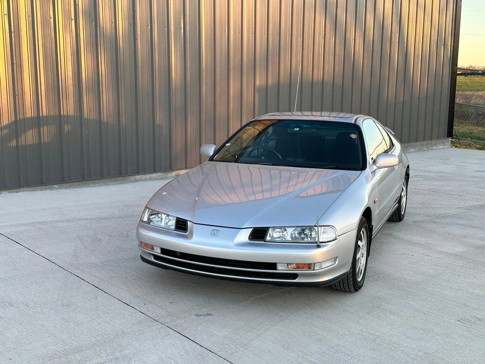 1995 Honda Prelude 4th Gen - Image 10 of 31