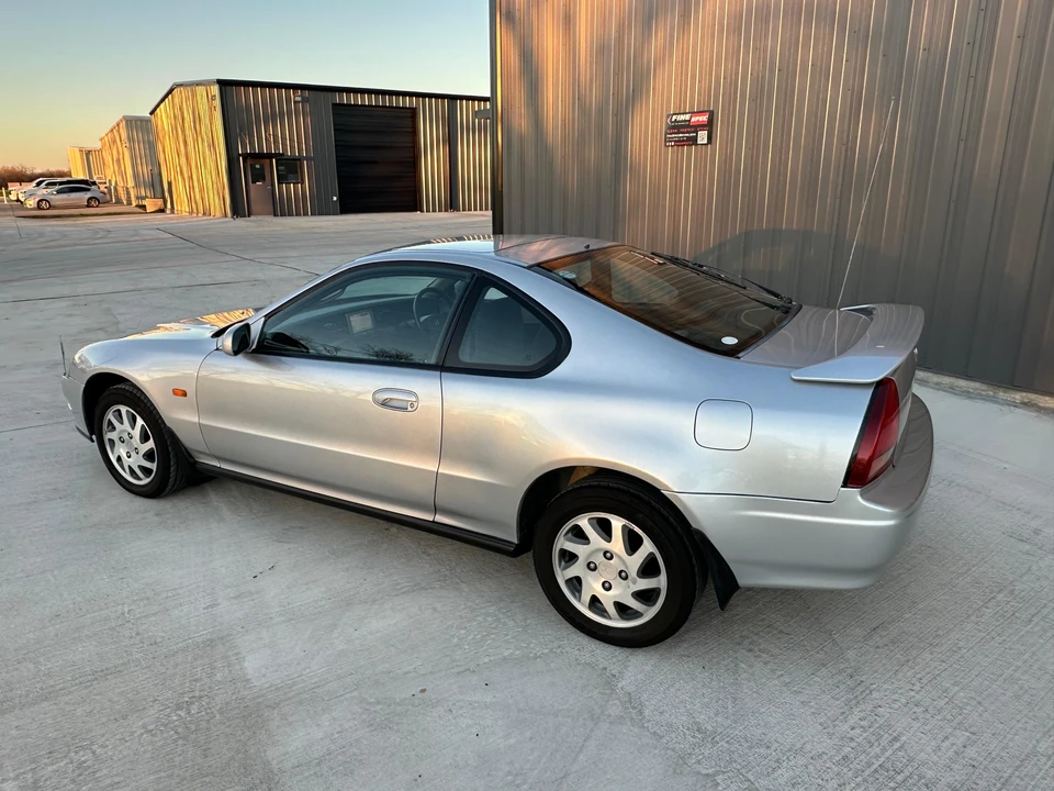 1995 Honda Prelude 4th Gen - Image 17 of 31