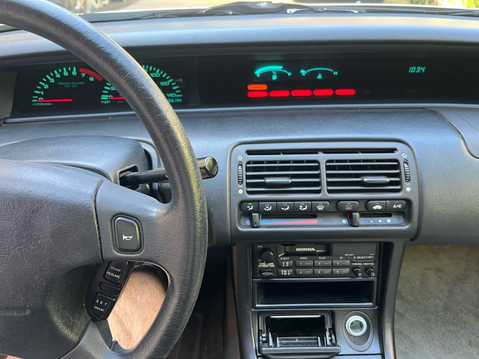 1995 Honda Prelude 4th Gen - Image 18 of 24