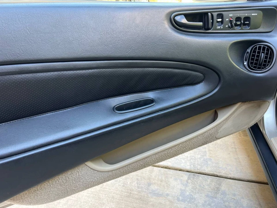1995 Honda Prelude 4th Gen - Image 20 of 24