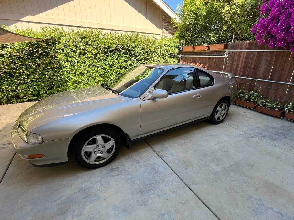 1995 Honda Prelude 4th Gen - Image 13 of 24