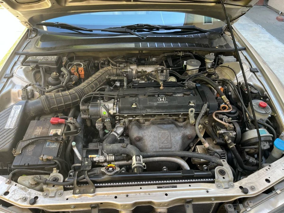 1995 Honda Prelude 4th Gen - Image 22 of 24