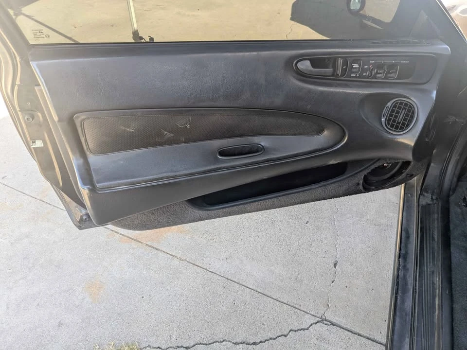 1995 Honda Prelude 4th Gen - Image 8 of 10