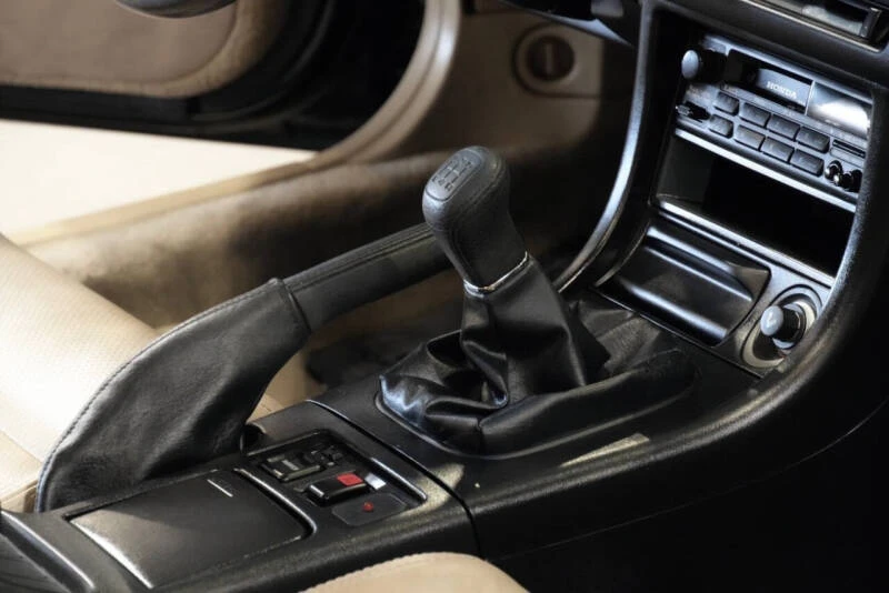 1995 Honda Prelude 4th Gen - Image 18 of 28