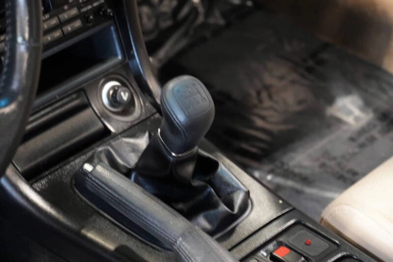 1995 Honda Prelude 4th Gen - Image 8 of 28
