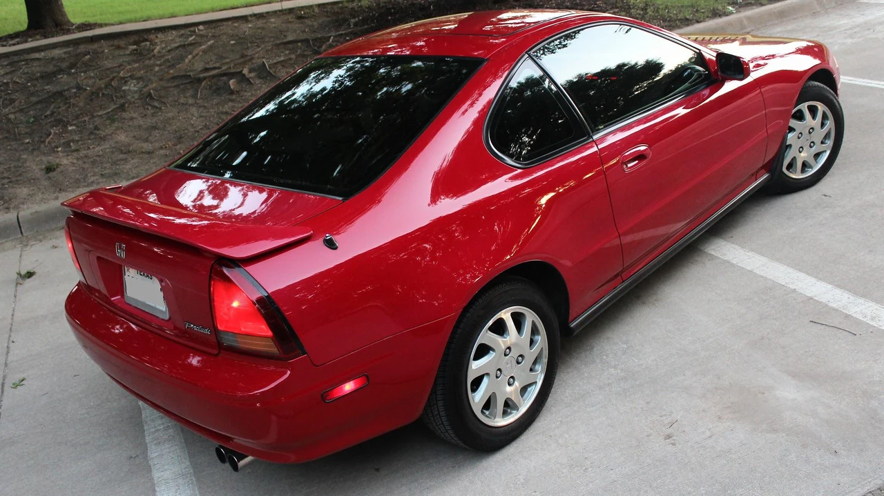 1995 Honda Prelude 4th Gen - Image 21 of 31