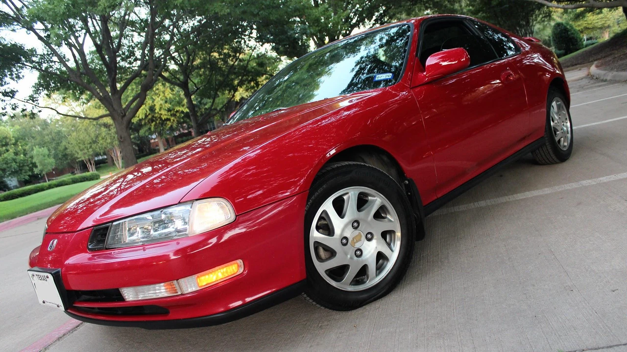 1995 Honda Prelude 4th Gen - Image 10 of 31