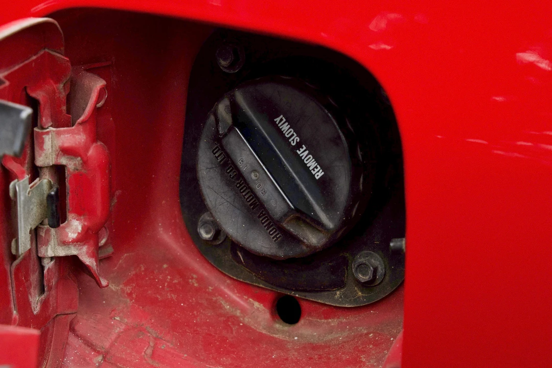 1995 Honda Prelude 4th Gen - Image 22 of 23