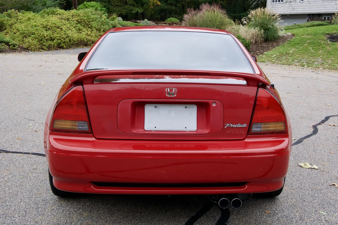 1995 Honda Prelude 4th Gen - Image 10 of 23