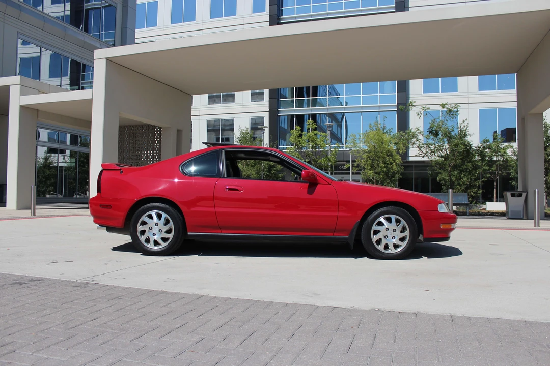 1995 Honda Prelude 4th Gen - Image 25 of 31