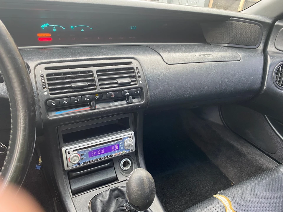 1995 Honda Prelude 4th Gen - Image 13 of 20